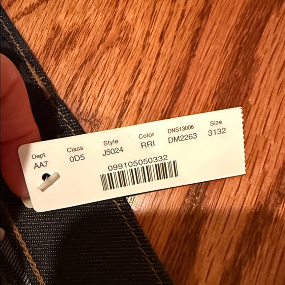 *NWT Men’s J.Crew jeans - Picture 5 of 5